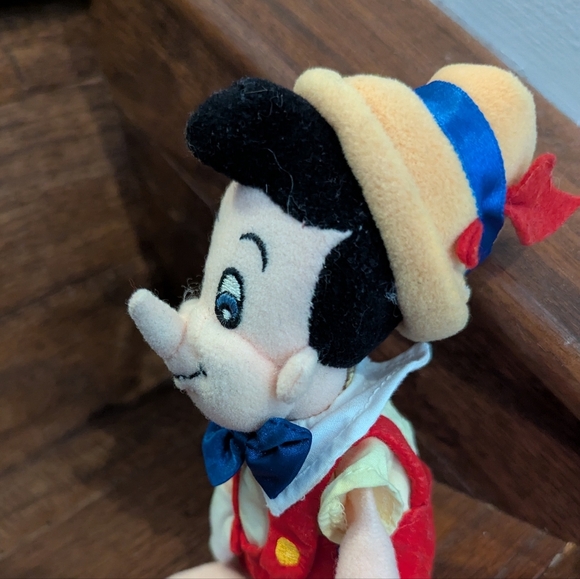 Disney Store Pinocchio Mini Bean Bag Plush Pinocchio Plush Toy - Red and Blue 10 - Picture 7 of 7